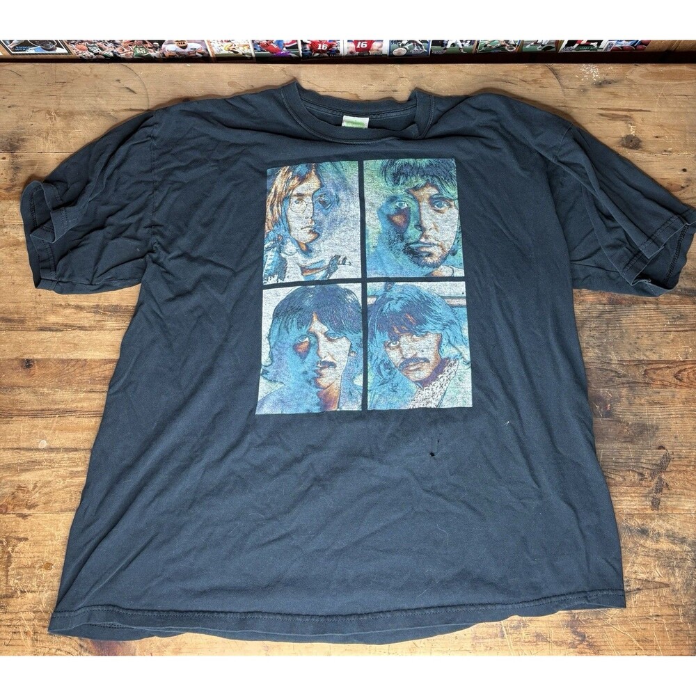 VTG Beatles T-Shirt Large 2005 Official Merch Band Graphic Tee Apple Corps